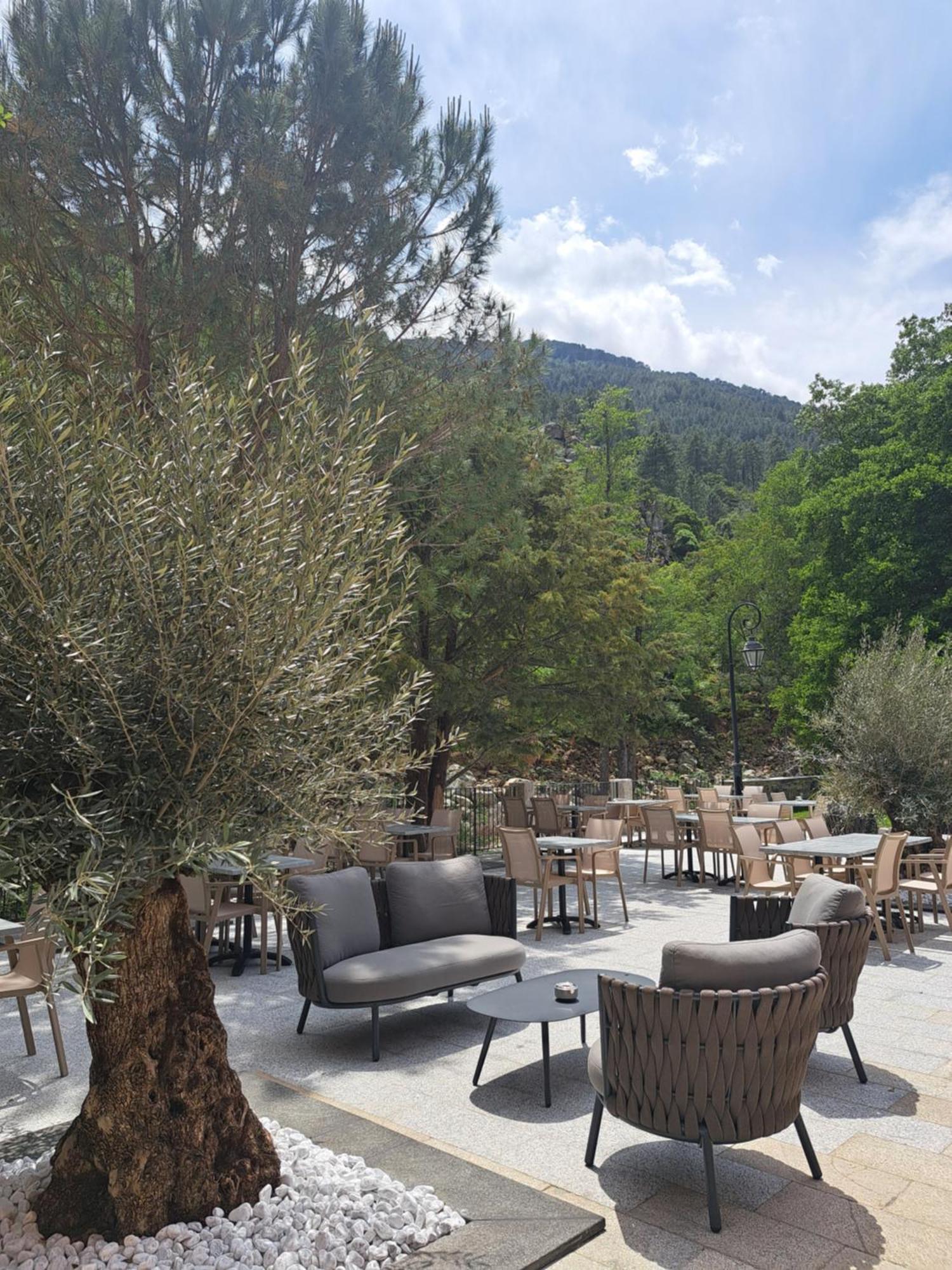 Les Jardins De La Glaciere كورتي المظهر الخارجي الصورة